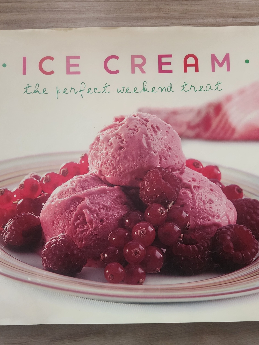 Ice Cream Dessert Treats Hardcover  Cookbook Recipes